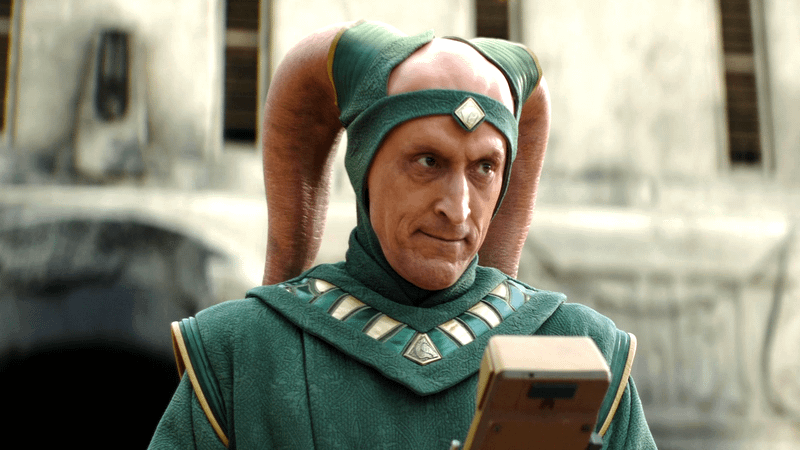 David Pasquesi as the Majordomo.