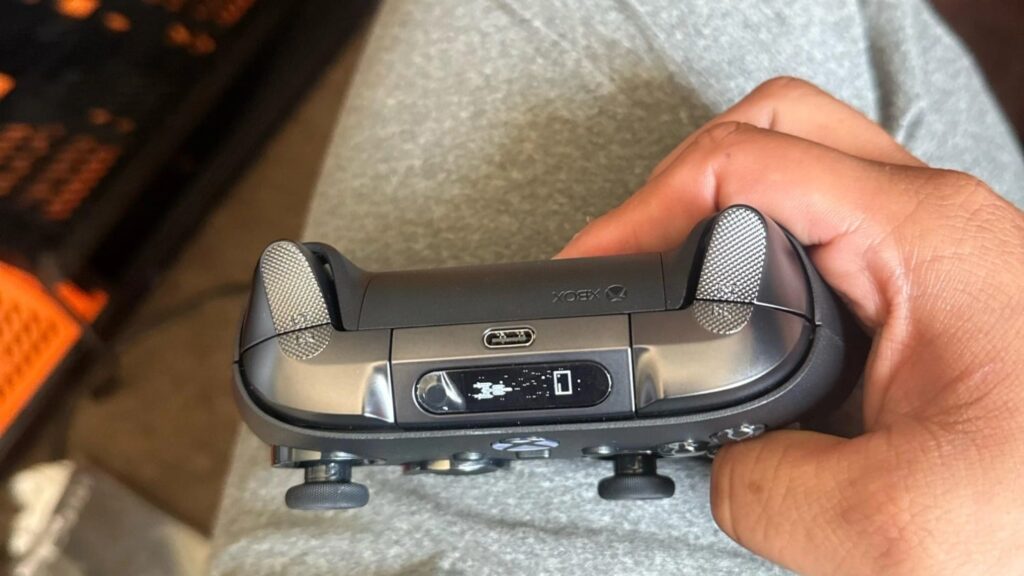 Xbox Elite Series 3 controller gets leaked with a built