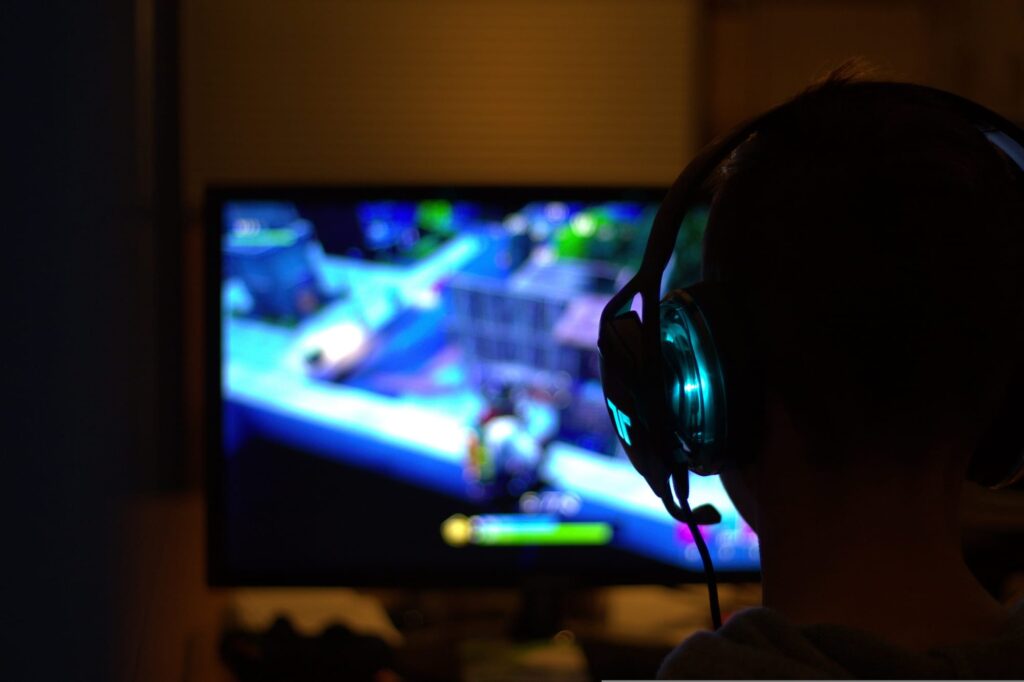 Australia gives Roblox 3 months to strengthen child safety amid grooming concerns Australia gives Roblox 3 months to strengthen child safety amid grooming concerns