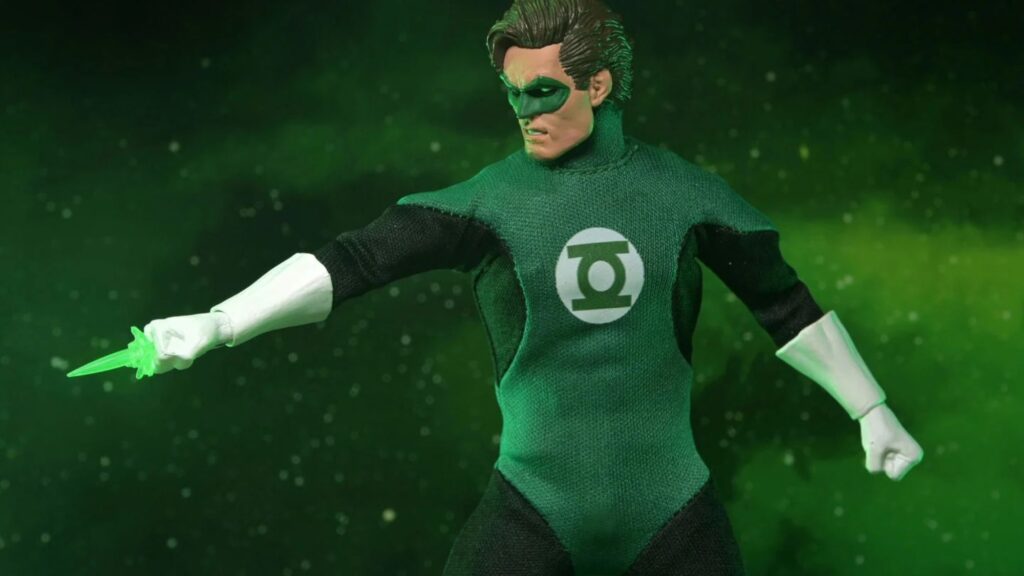 NECA Summons the Power of DC Comics Green Lantern with New Figure NECA Summons the Power of DC Comics Green Lantern with New Figure