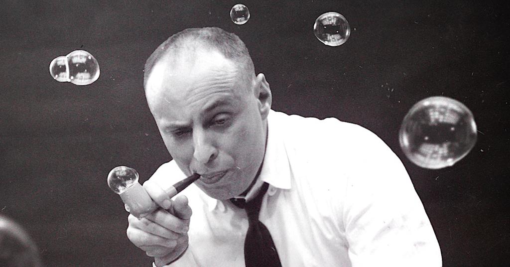 ‘The Mad World Of Harvey Kurtzman’ review: Breezy, insightful portrait of influential MAD magazine founder ‘The Mad World Of Harvey Kurtzman’ review: Breezy, insightful portrait of influential MAD magazine founder