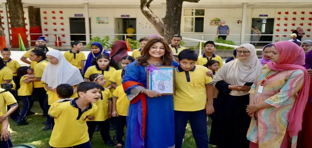 Actor Hina Khan praises Army