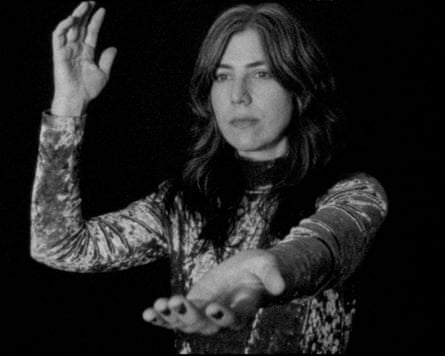 Julia Holter.