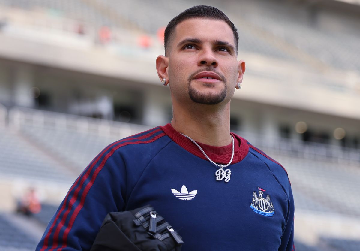 Newcastle United captain Bruno Guimaraes continues to be linked with a move to Arsenal.