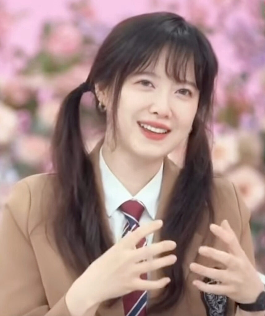 ’43-year-old’ Koo Hye-sun summons Geum-chan-di from ‘Boys Over Flowers’ after 17 years… “In cosplay”[Star Issue]