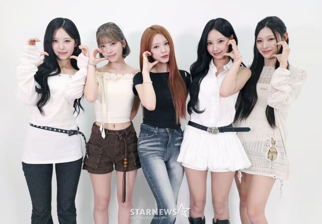 RESCENE members Live, May, Jenna, Won, and Minami / Photo=Lee Dong-hoon photoguy@