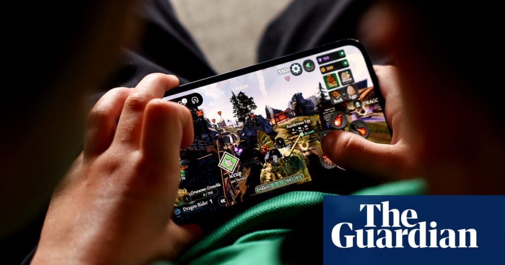 Roblox commits to privacy overhaul after eSafety discovers adults can contact children via gaming platform