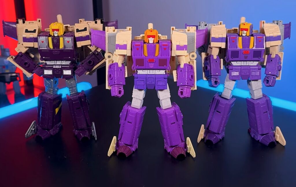 86 Blitzwing In-Hand Images Of Transformers Studio Series Leader Class Figure