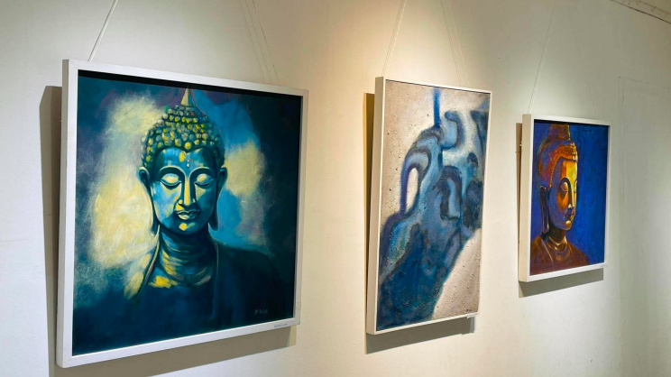 ‘Petrichor: Impressions of Time’ reflects on memory and experience through two artistic voices