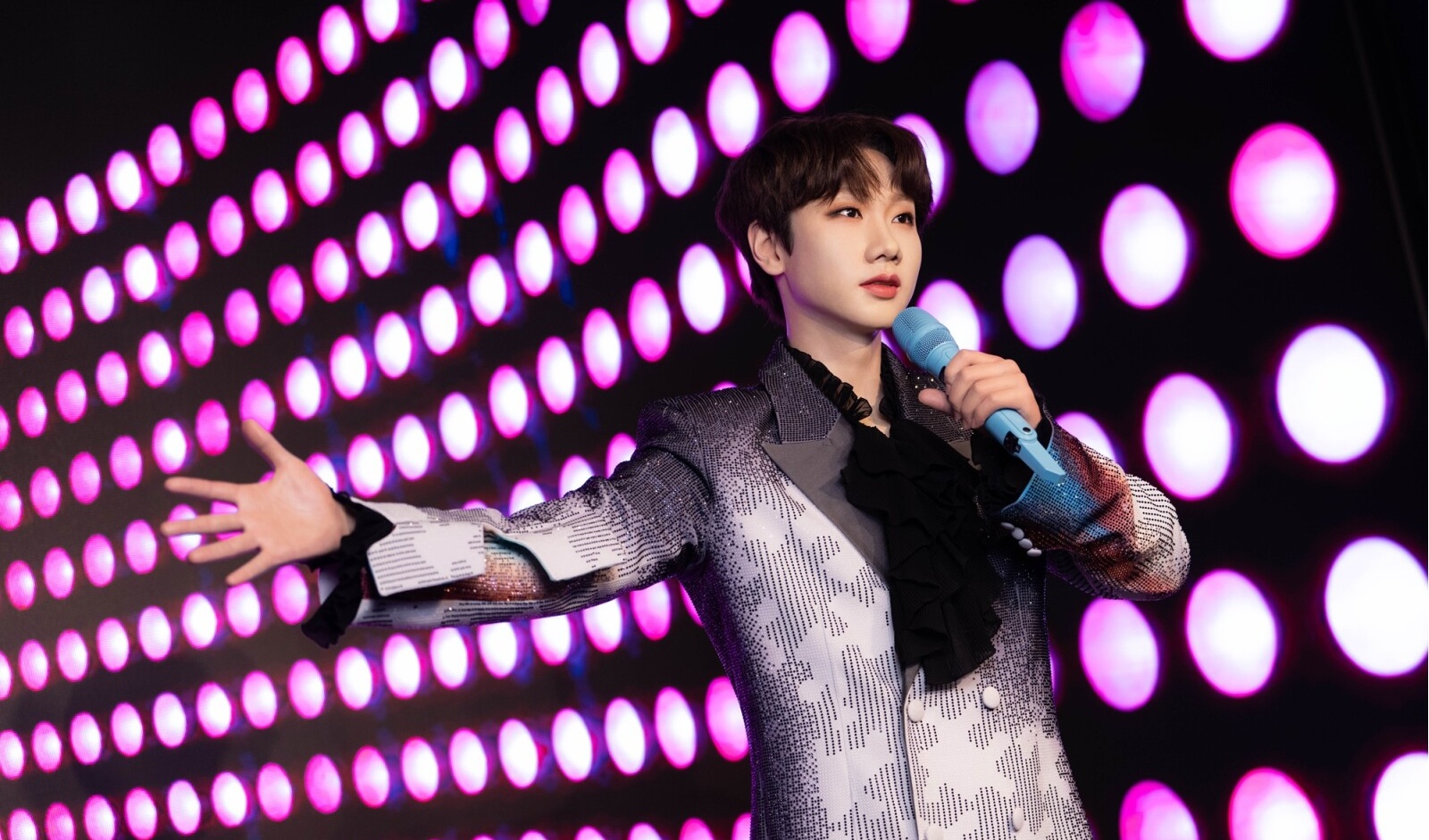 Madame Tussauds Hong Kong unveils Silence Wang wax figure