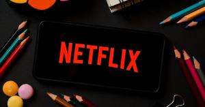 Netflix’s No. 1 Show Enjoys Second Week on Top of Charts