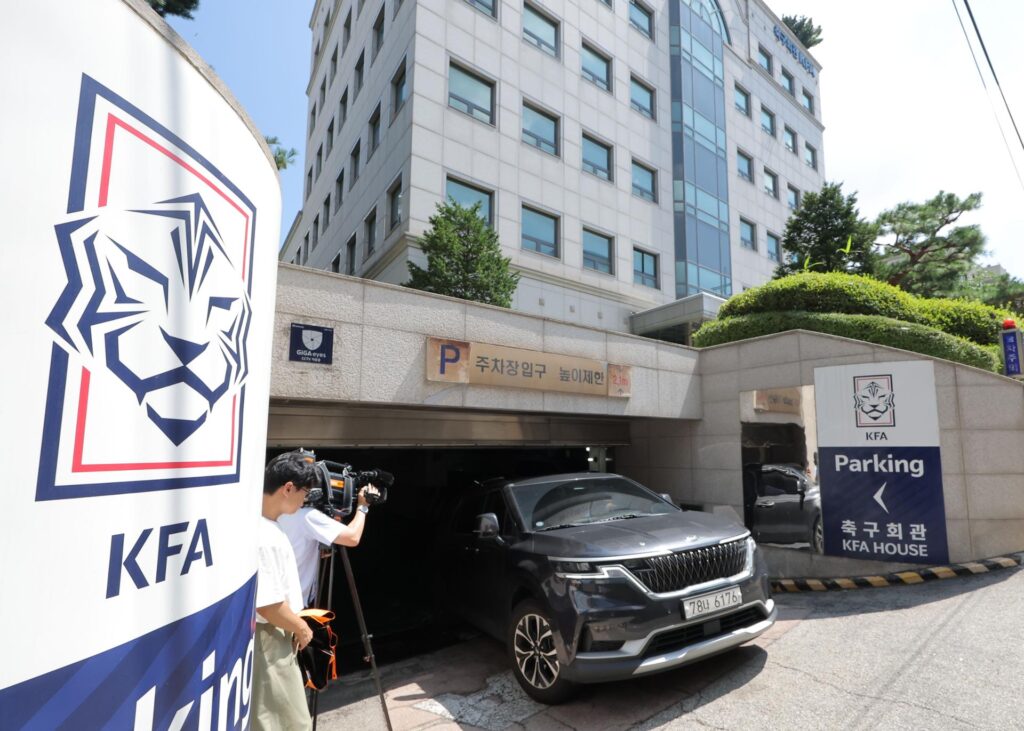 Sexual favor scandal revives doubts over Korea’s historic 2002 World Cup semifinal run Sexual favor scandal revives doubts over Korea’s historic 2002 World Cup semifinal run