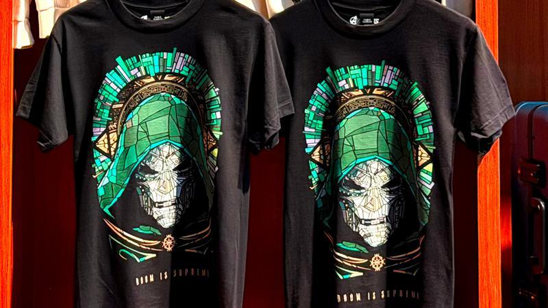 Heroes & Villains Doom t-shirt.