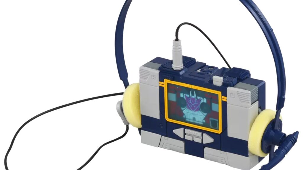 Soundwave Gets Animated with Transformers Takara Tomy Missing Link