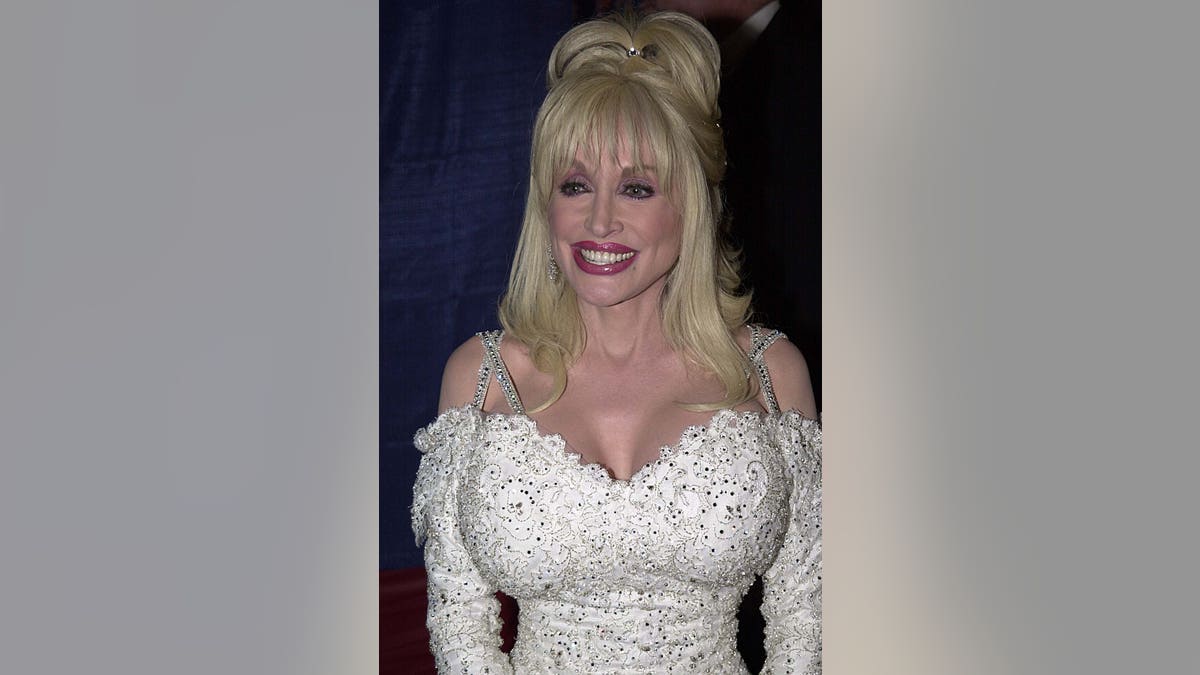 Dolly Parton Grammys