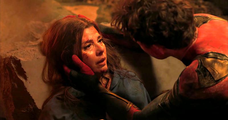 Peter Parker cradling a lifeless Aunt May in Spider-Man: No Way Home.