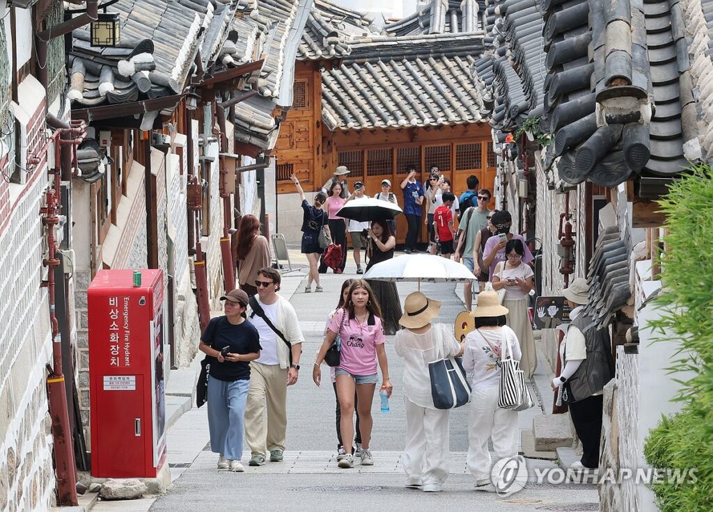 S. Korea’s tourism balance hits record surplus since pandemic: data