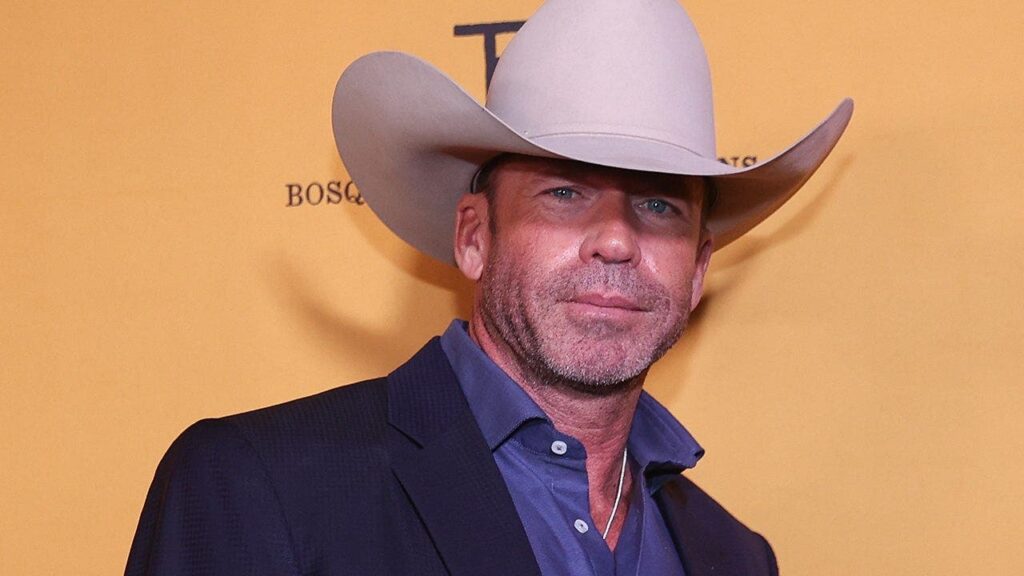 Taylor Sheridan’s 0M Four Sixes Ranch purchase forced him out of retirement plans