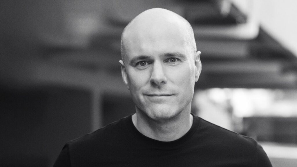 How Comic Book Writer Tom King Made the Leap to Prestige TV With HBO’s ‘Lanterns’
