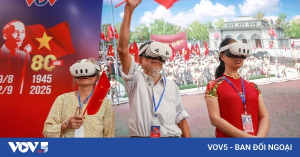 VR experience at Independence Palace bring visitors back to history VR experience at Independence Palace bring visitors back to history