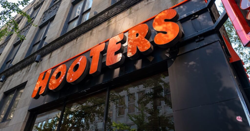 Hooters Restaurant Chain Has Film Coming Focusing on Its Origins