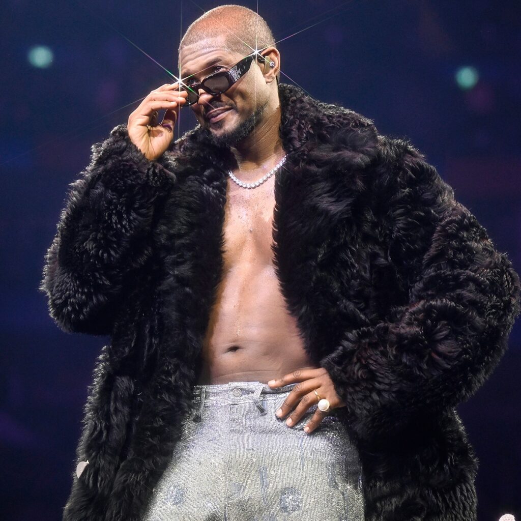 Usher Addresses Online Conspiracy He Used a Body Double During New Jersey Concert Stop Usher Addresses Online Conspiracy He Used a Body Double During New Jersey Concert Stop