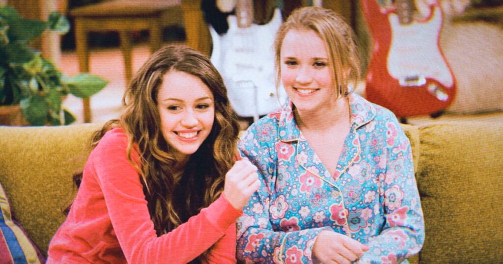 How 2000s Pop Culture Shaped My Vision of Friendship How 2000s Pop Culture Shaped My Vision of Friendship