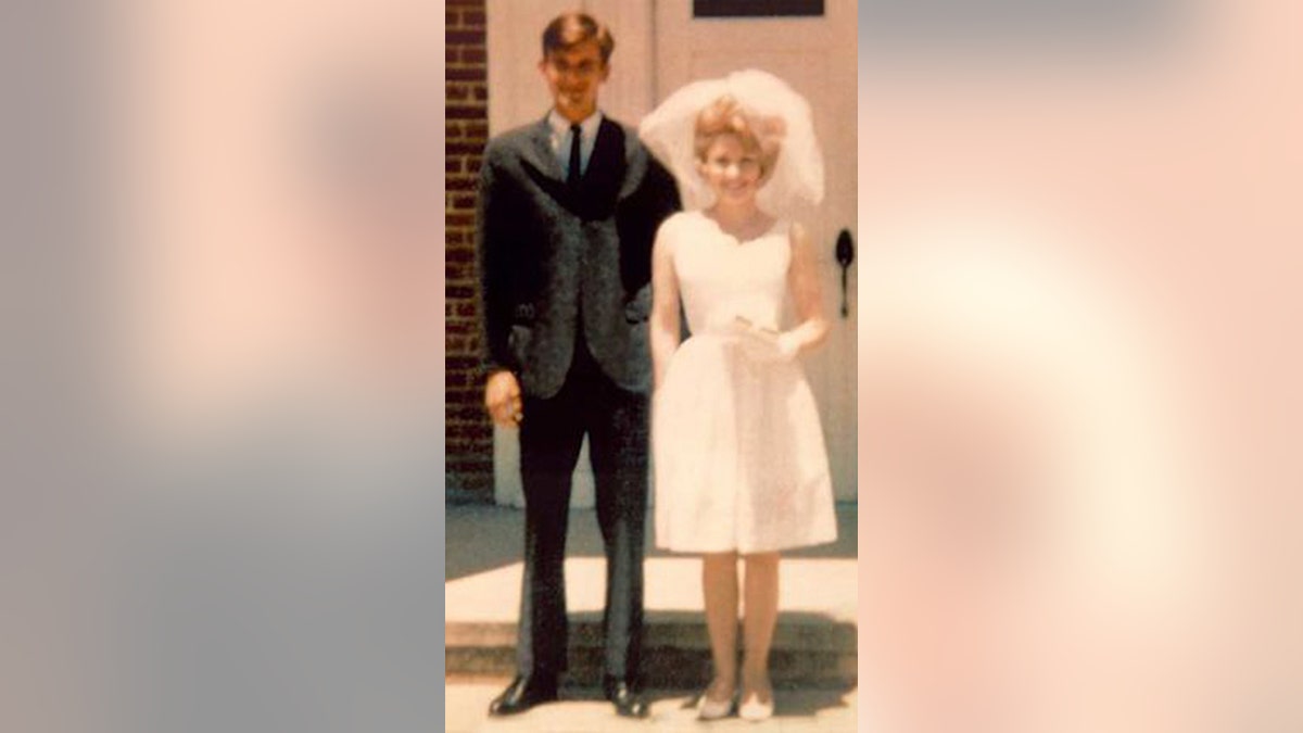 Dolly Parton and Carl Dean wedding