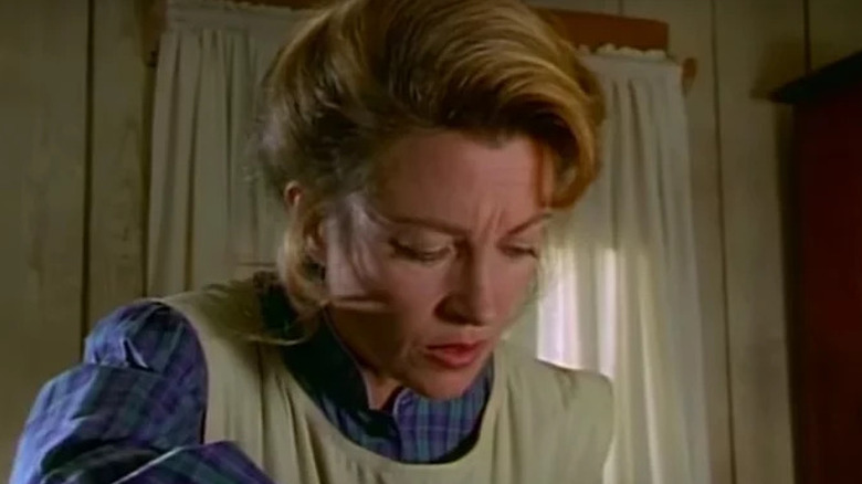 Jane Seymour's Dr. Michaela Quinn looking thoughtful on Dr. Quinn, Medicine Woman