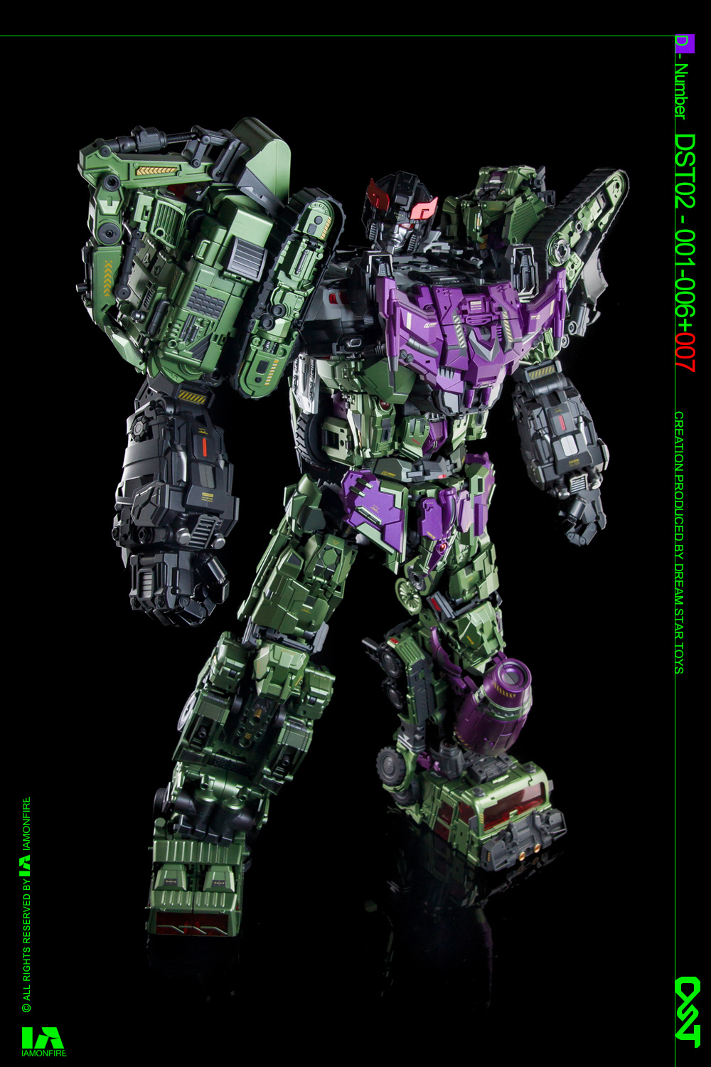 DST02-007 Police Car Warrior (Prowlestator IDW Devastator) Dream Star Toys Combiner Team In-Hand Images