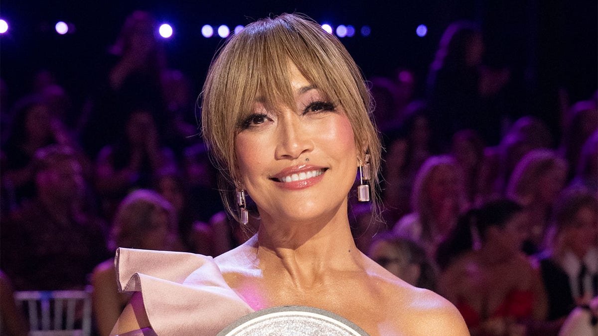 Carrie Ann Inaba on DWTS with bangs
