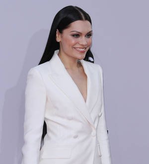 Stars honour inspiring kids at HALO Awards
