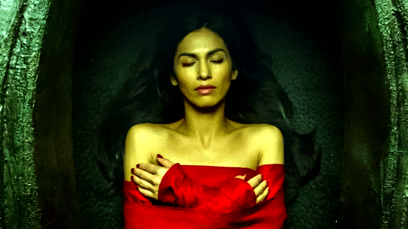Elodie Yung as Elektra being resurrected in Daredevil.