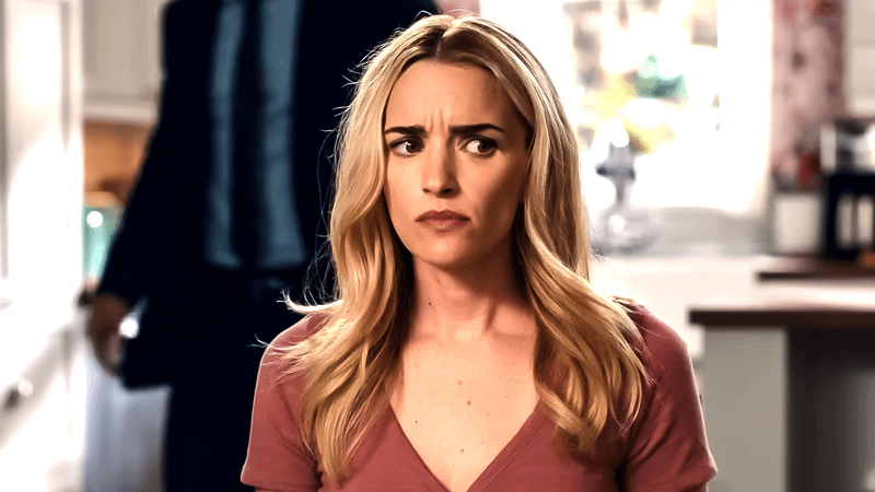 Brianne Howey as Georgia in Ginny and Georgia Season 3.