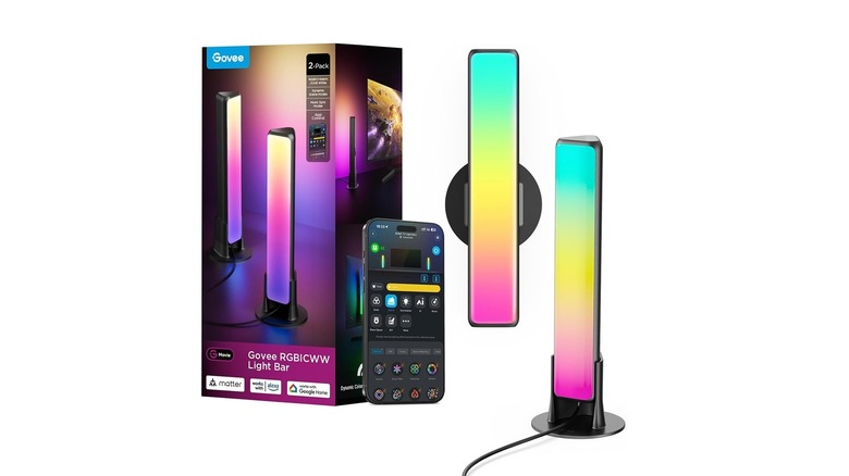 The Govee Flow Plus smart light bars with their box and app, on a white background.
