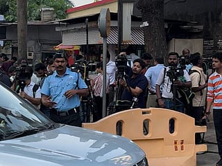 Dharmendra health scare: Bollywood paparazzo says ‘can’t use the washroom for hours’ in mad scramble for viral shot