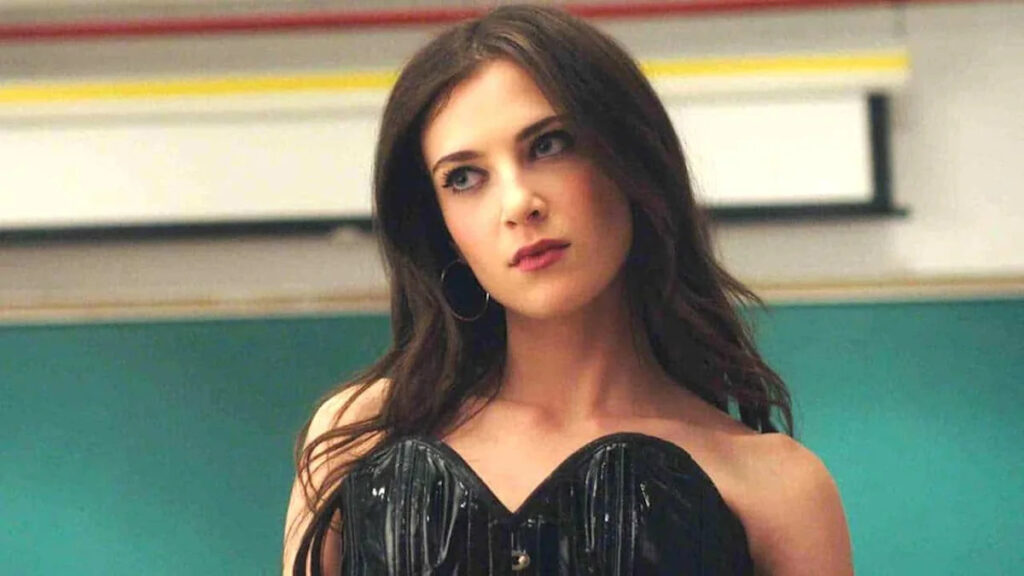 Raunchy, R-Rated Comedy On Netflix Is The Kinkiest TV Show Ever Made