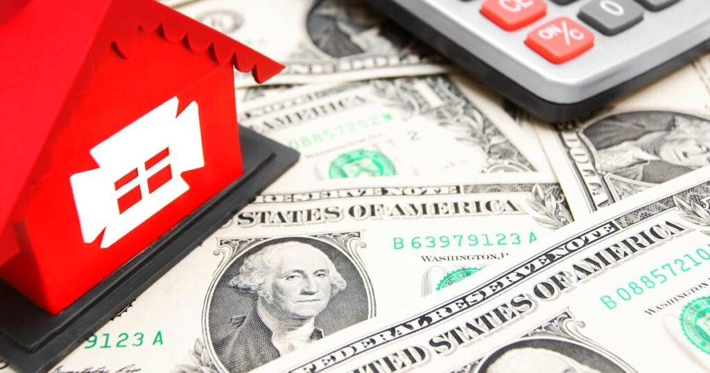 Florida to ban video games and theme park tickets for welfare recipients