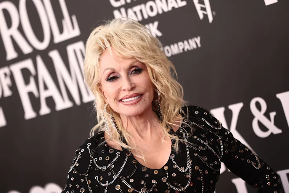 37th Annual Rock & Roll Hall Of Fame Induction Ceremony - Arrivals