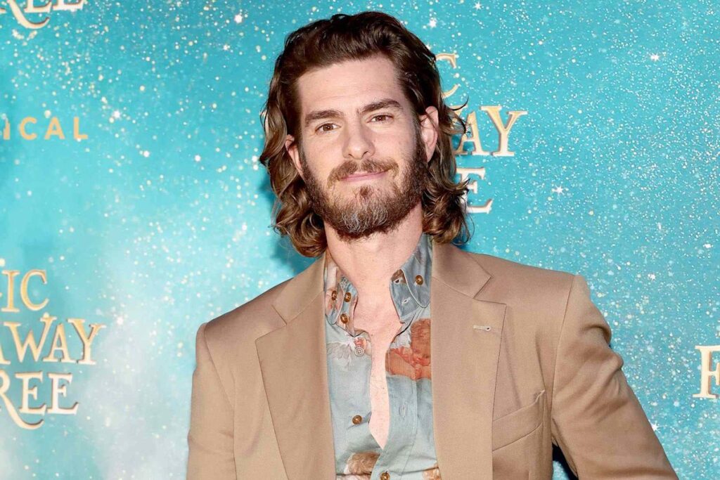 Andrew Garfield admits he’s ‘addicted’ to his secret Instagram account: ‘My screen time notifications are horrific’