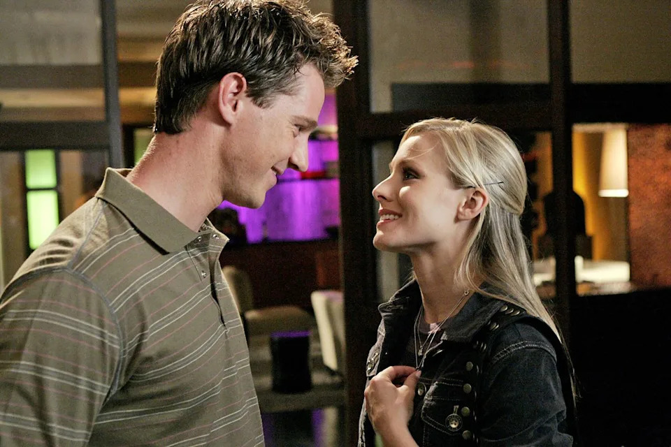 Jason Dohring and Kristen Bell on 'Veronica Mars'Credit: Warner Bros. Television / Courtesy Everett Collection