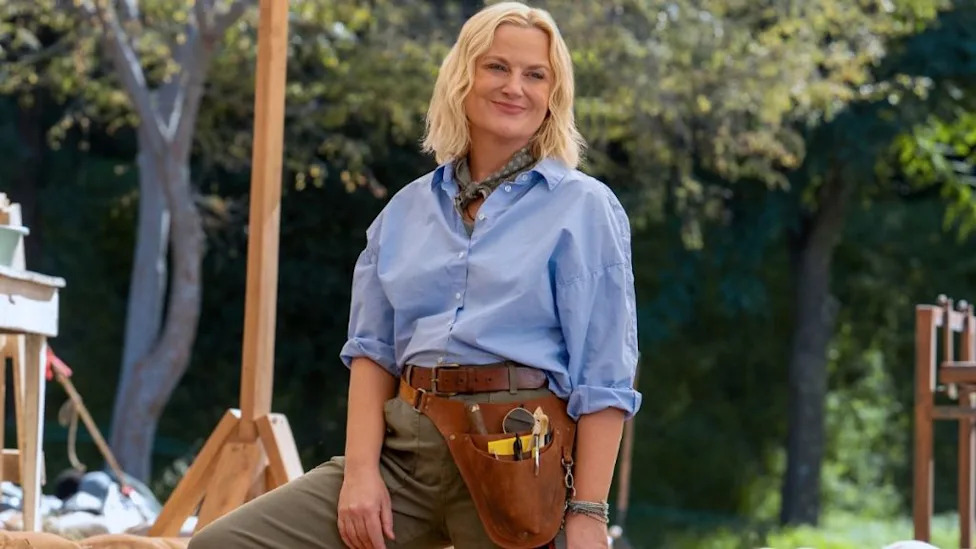 Amy Poehler & Parks and Rec Creator's New Peacock TV Show Gets Release Date, First Look