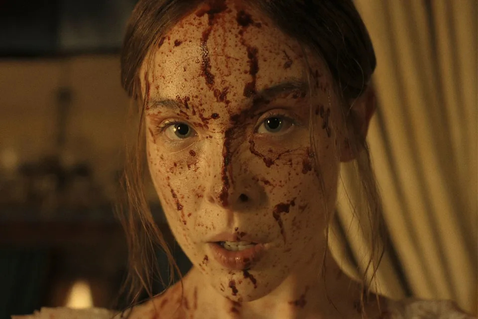 Ella Beatty as Lizzie Borden in episode 401 of Monster: The Lizzie Borden StoryCredit: Netlfix