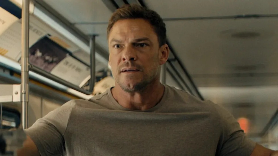 Alan Ritchson in "Reacher" Season 4 (Prime Video)