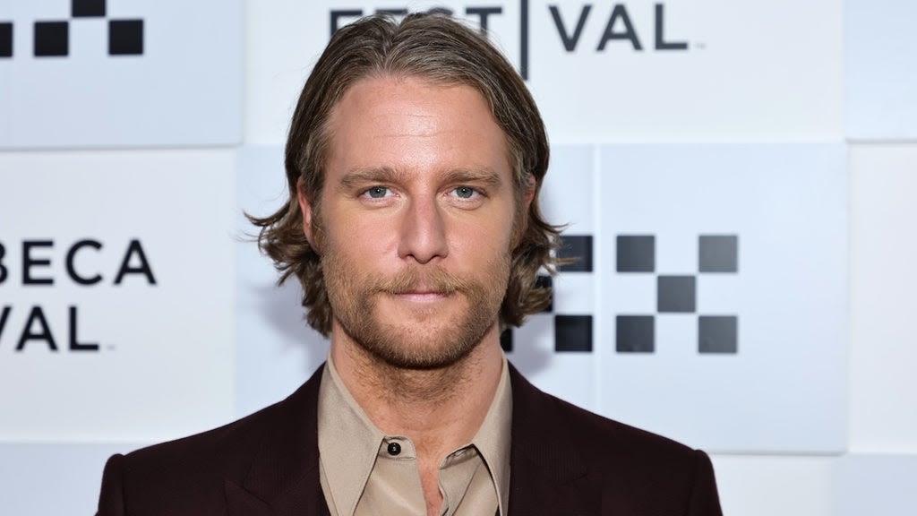 ‘Aquamarine’ Sequel Series Brings Back Jake McDorman as Raymond Opposite Half ‘Aquamarine’ Sequel Series Brings Back Jake McDorman as Raymond Opposite Half