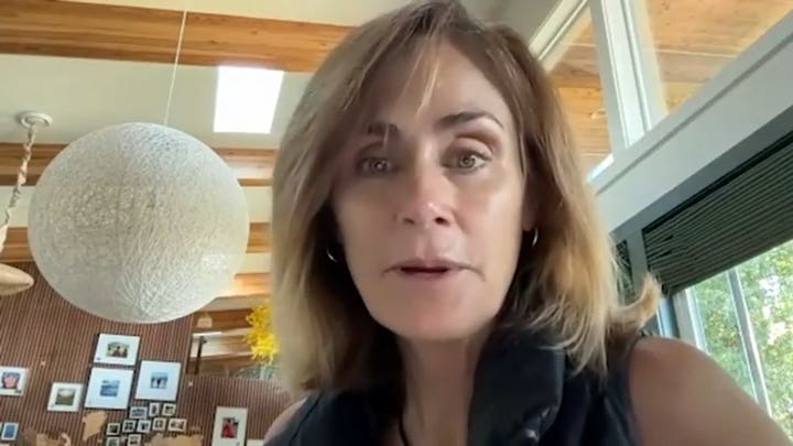 'Fire Country' star Diane Farr is choosing joy in her 'third act'