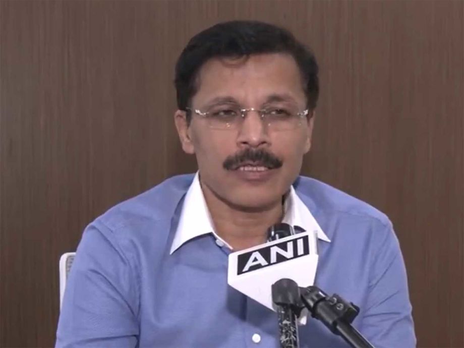 Maharashtra FDA Cracks Down on Misleading Ads by Bollywood Stars Maharashtra FDA Cracks Down on Misleading Ads by Bollywood Stars