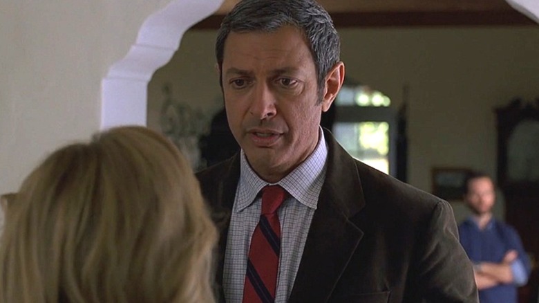 Jeff Goldblum as Zack Nichols talking to a woman on "Raines"