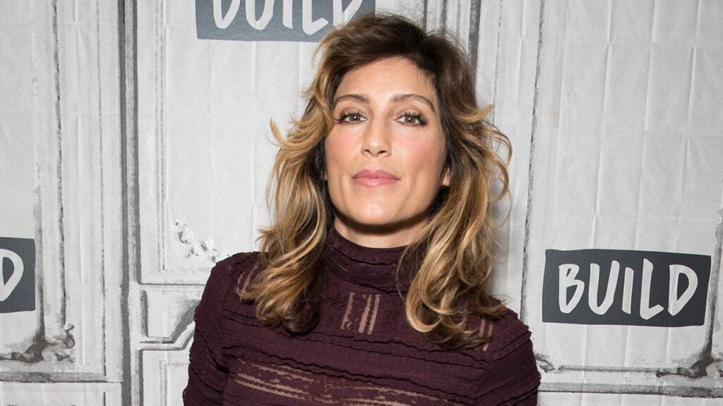‘Blue Bloods’ star Jennifer Esposito says she was locked in psych ward as health battle spiraled ‘Blue Bloods’ star Jennifer Esposito says she was locked in psych ward as health battle spiraled