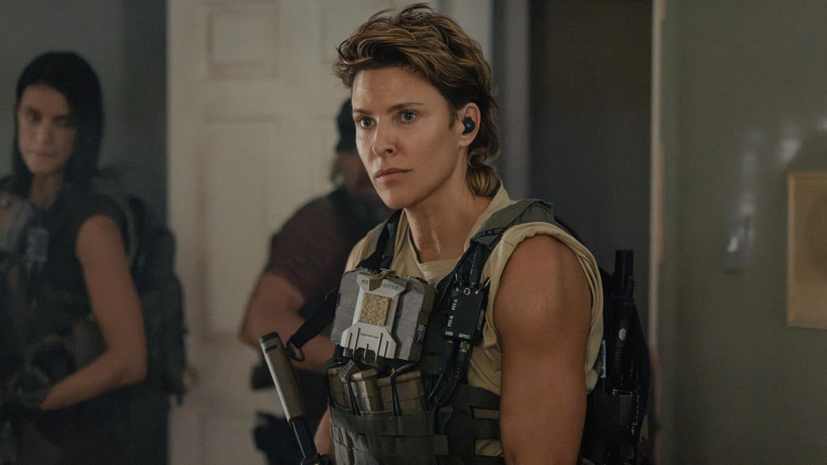 Jill Wagner stands as Bobby in Lioness.